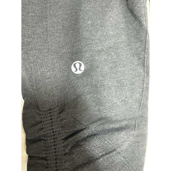 Lululemon In The Flow Crop II Black Yoga Tight Legging Black Women’s Size 6 - Picture 3 of 5
